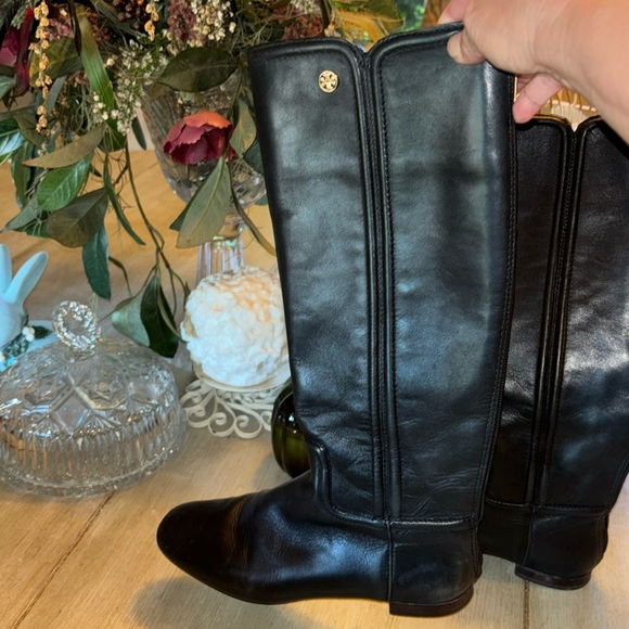 Ladies Tory Burch black leather riding boots size 6 - Picture 2 of 8